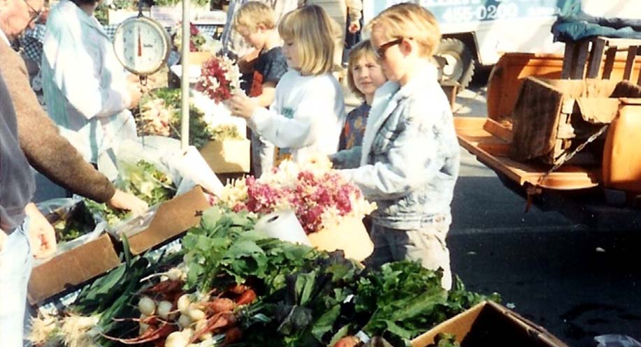 Thad at farmer's market